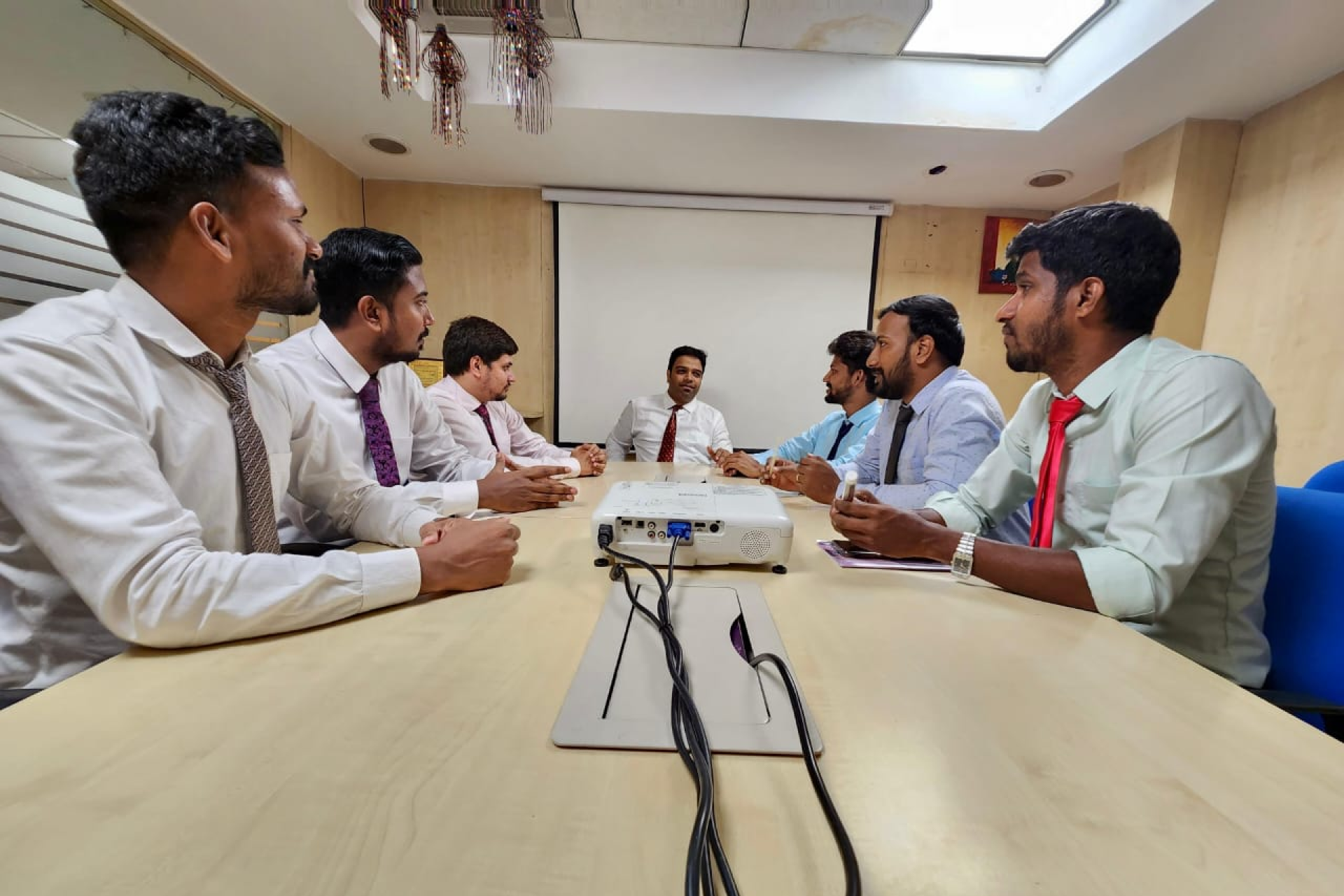  Consultant working in the office at prasanna technologies